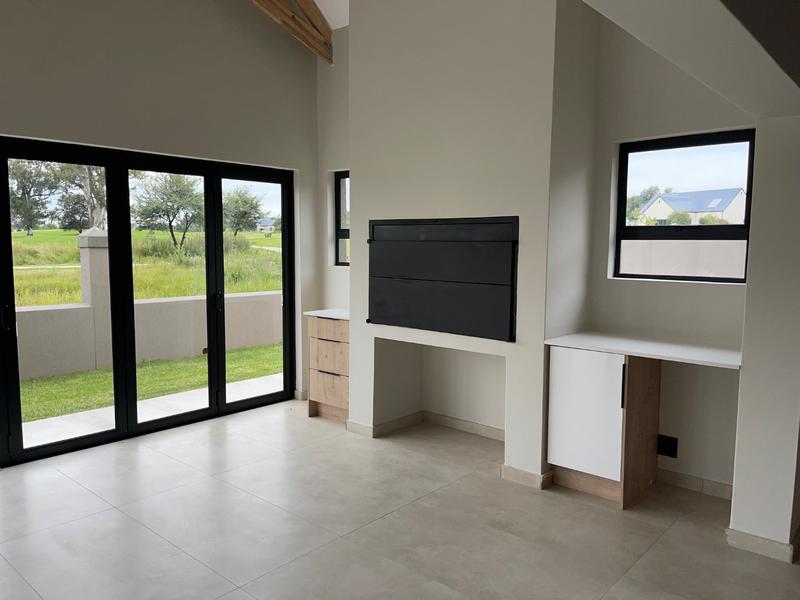 3 Bedroom Property for Sale in Heron Banks Golf Estate Free State